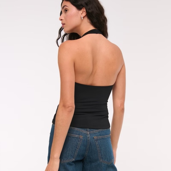 Abercrombie Bra-Free Twist Halter Cutout Top - Black - Picture 3 of 6
